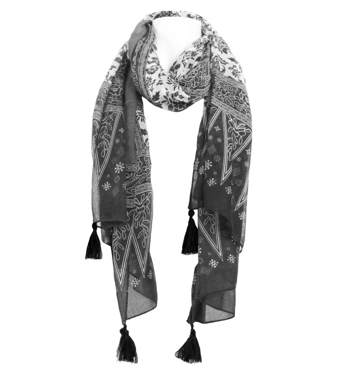 Black and White Printed Tassel Scarf / Sarong